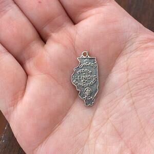Vintage Bell Trading Post 925 Sterling Silver Illinois State Map Pendant Charm